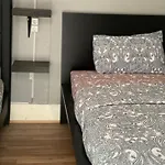 Pensión Sriindo Arroios *