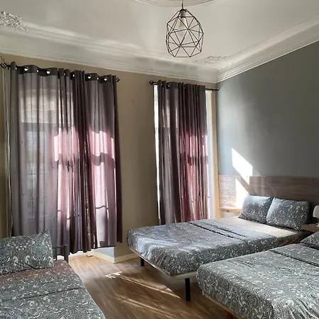 Sriindo Arroios Guest house *