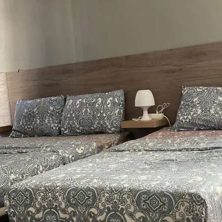 Sriindo Arroios بيت ضيافة *